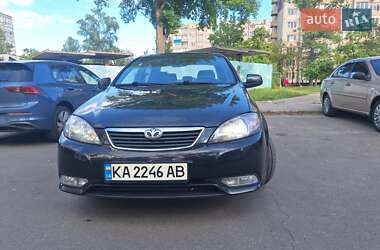 Седан Daewoo Gentra 2014 в Києві