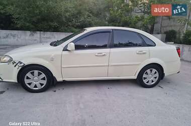 Седан Daewoo Gentra 2014 в 