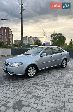 Седан Daewoo Gentra 2013 в Полтаві