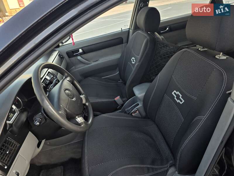 Седан Daewoo Gentra 2013 в Тернополе