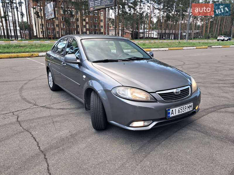 Седан Daewoo Gentra 2014 в Ирпене