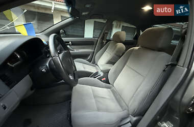 Седан Daewoo Gentra 2014 в 