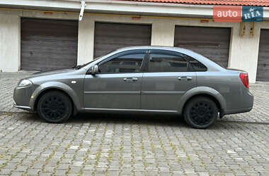 Седан Daewoo Gentra 2014 в 
