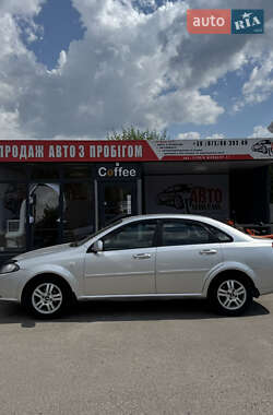 Седан Daewoo Gentra 2015 в 