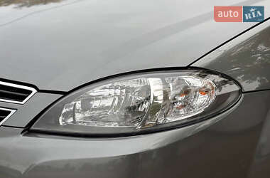 Седан Daewoo Gentra 2013 в 