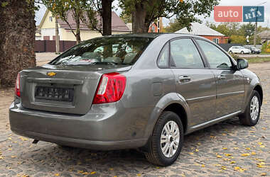 Седан Daewoo Gentra 2013 в 