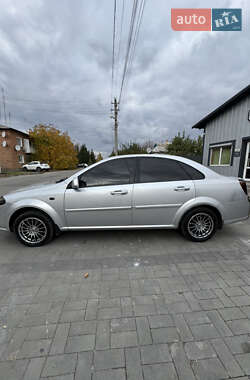 Седан Daewoo Gentra 2014 в  фото 8 Седан Daewoo Gentra 2014 в