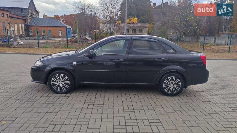 Седан Daewoo Gentra 2013 в Житомире фото 5 Седан Daewoo Gentra 2013 в Житомире