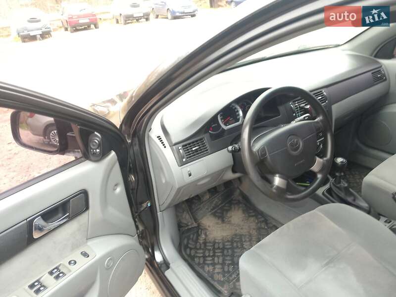 Седан Daewoo Gentra 2013 в Кривому Розі фото 6 Седан Daewoo Gentra 2013 в Кривому Розі