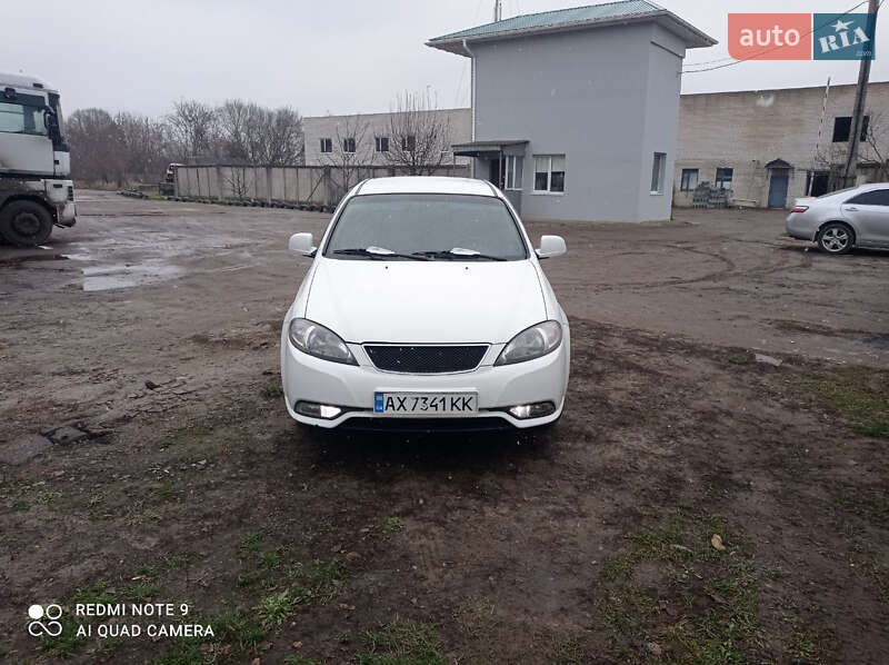 Daewoo Gentra 2013 Daewoo Gentra 2013