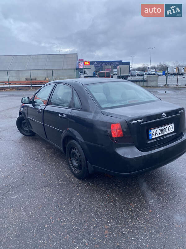 Седан Daewoo Gentra 2015 в Киеве