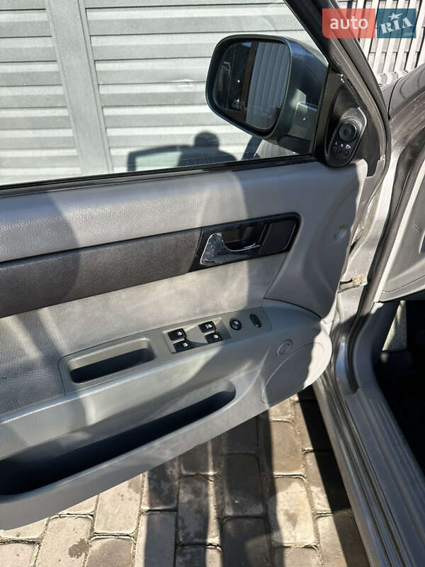 Седан Daewoo Gentra 2013 в Дунаевцах