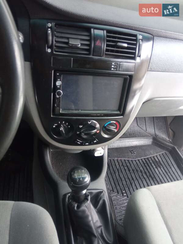 Седан Daewoo Gentra 2013 в Вінниці