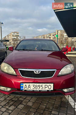Седан Daewoo Gentra 2014 в Киеве