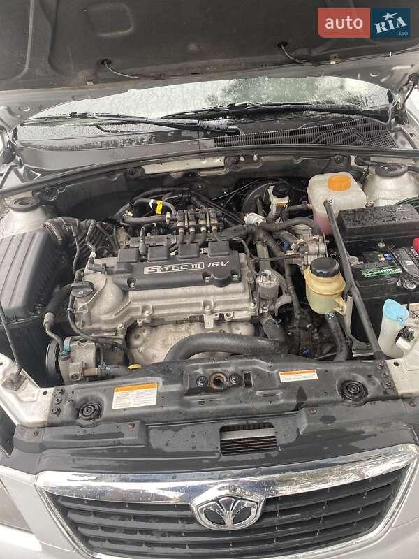 Седан Daewoo Gentra 2013 в Киеве фото 5 Седан Daewoo Gentra 2013 в Киеве