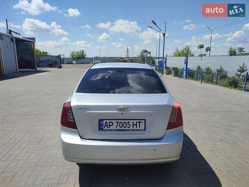 Седан Daewoo Gentra 2013 в Запорожье