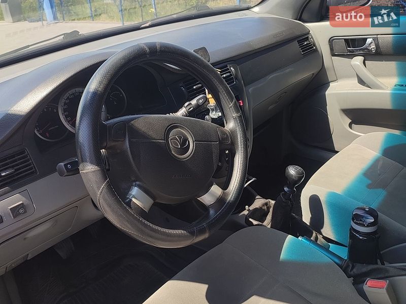 Седан Daewoo Gentra 2013 в Запорожье
