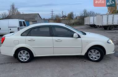 Седан Daewoo Gentra 2013 в Києві