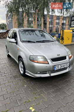 Хэтчбек Daewoo Kalos 2003 в Черновцах