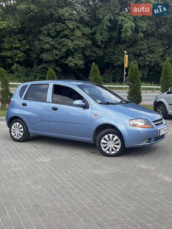 Хэтчбек Daewoo Kalos 2002 в Косове фото 3 Хэтчбек Daewoo Kalos 2002 в Косове