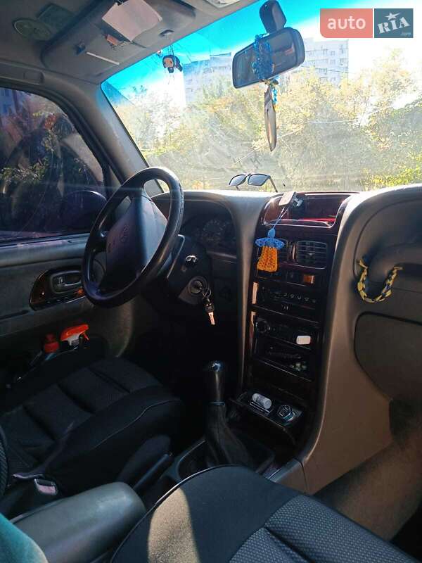 Позашляховик / Кросовер Daewoo Korando 2001 в Синельниковому фото 10 Позашляховик / Кросовер Daewoo Korando 2001 в Синельниковому