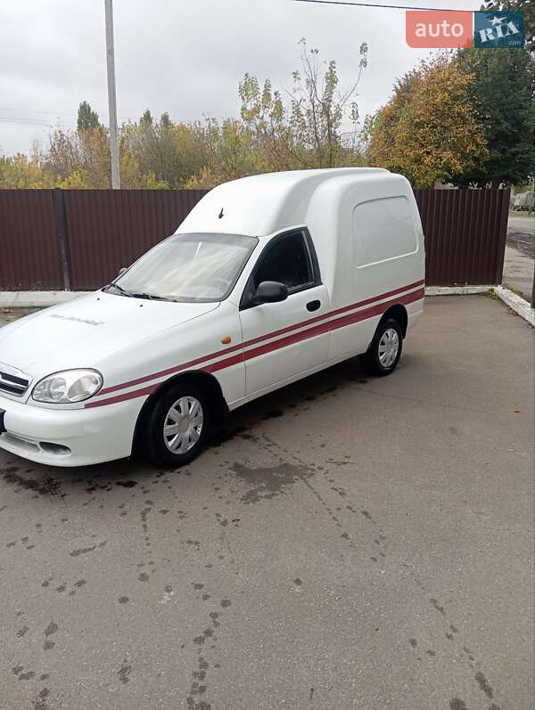 Вантажний фургон Daewoo Lanos Cargo 2011 в 