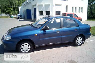 Седан Daewoo Lanos 2010 в Чернівцях