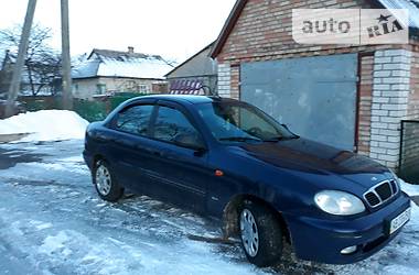 Седан Daewoo Lanos 2004 в Калиновке