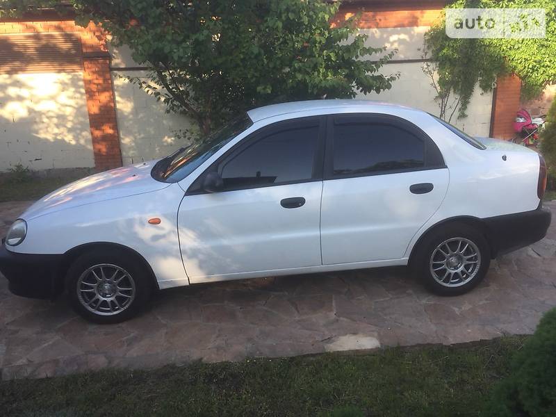 Седан Daewoo Lanos 2006 в Києві