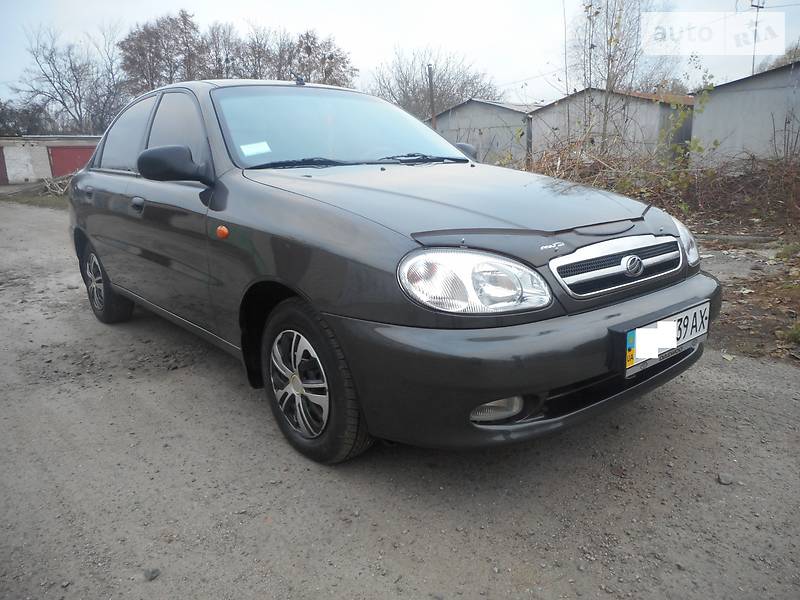 Седан Daewoo Lanos 2012 в Смеле