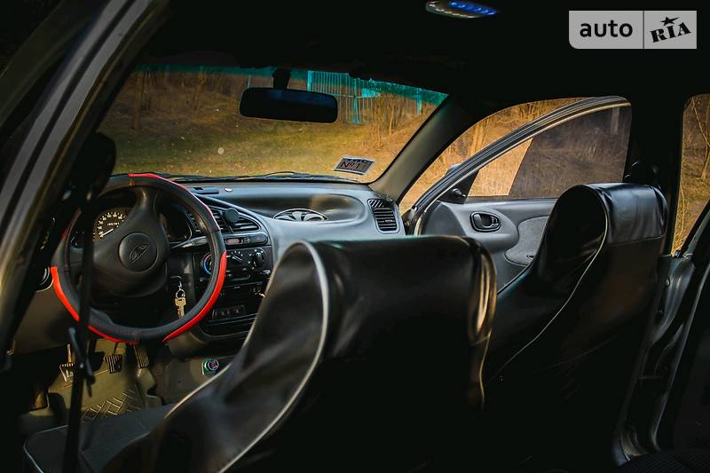 Седан Daewoo Lanos 2004 в Кропивницькому
