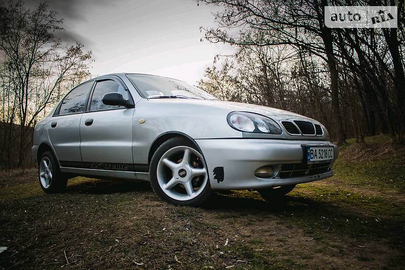 Седан Daewoo Lanos 2004 в Кропивницькому