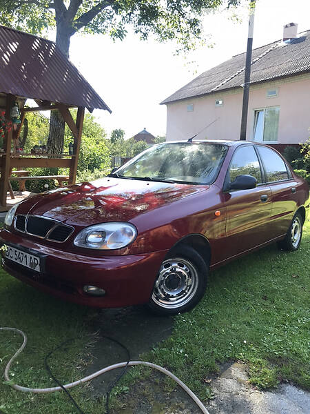 Седан Daewoo Lanos 2006 в Стрию
