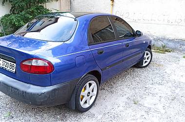 Седан Daewoo Lanos 1999 в Львове