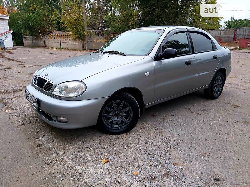 Седан Daewoo Lanos 2006 в Никополе