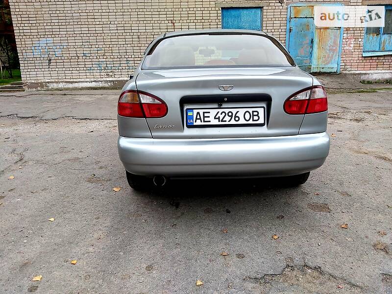 Седан Daewoo Lanos 2006 в Никополе