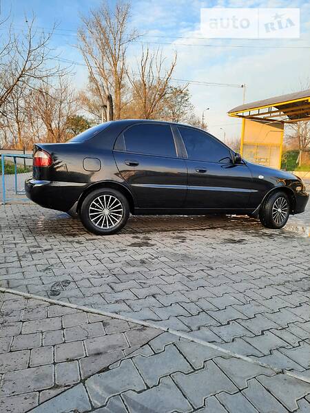 Седан Daewoo Lanos 2008 в Черновцах