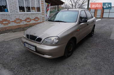 Хэтчбек Daewoo Lanos 2004 в Вышгороде