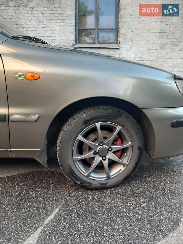 Седан Daewoo Lanos 2005 в Киеве