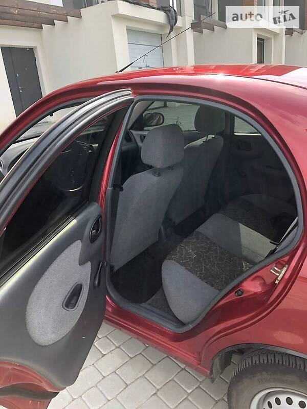 Седан Daewoo Lanos 2006 в Тернополе
