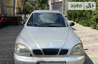 Седан Daewoo Lanos 2002 в Одессе