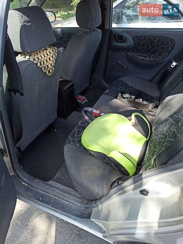 Daewoo Lanos 2003