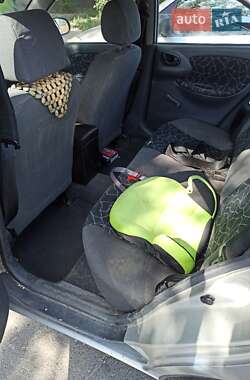 Седан Daewoo Lanos 2003 в 