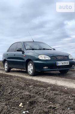 Седан Daewoo Lanos 2004 в Обухове