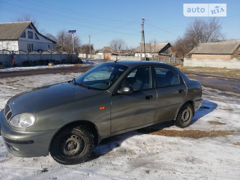 Седан Daewoo Lanos 2003 в Чернигове