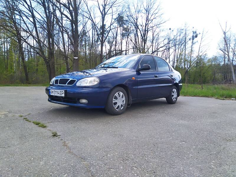 Седан Daewoo Lanos 2003 в Житомире