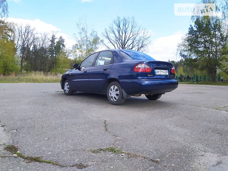 Седан Daewoo Lanos 2003 в Житомире