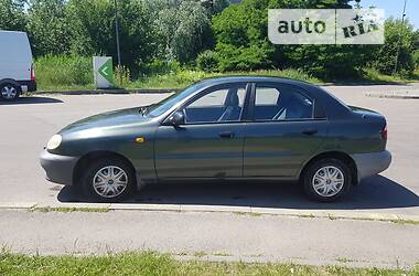 Седан Daewoo Lanos 1999 в Львове