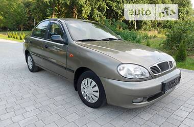 Седан Daewoo Lanos 2004 в Львові