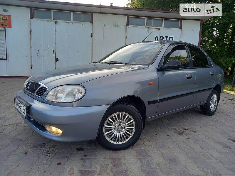 Седан Daewoo Lanos 2009 в Теофіполі